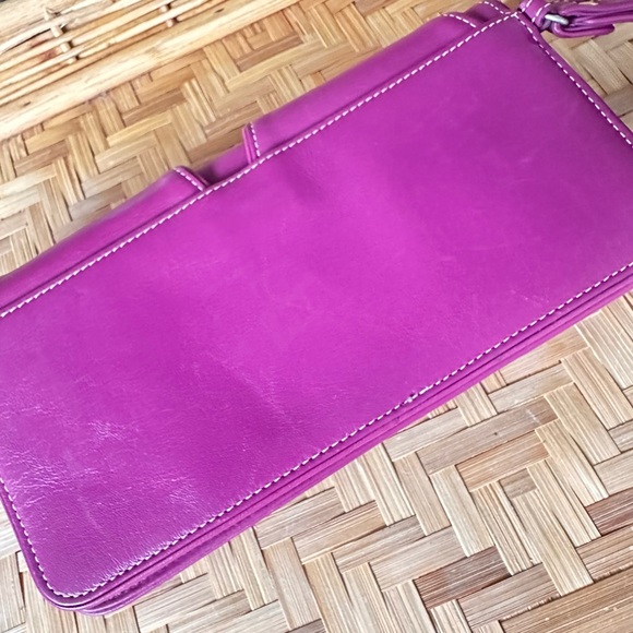 Cole Haan magenta leather clutch wallet. - Picture 6 of 6